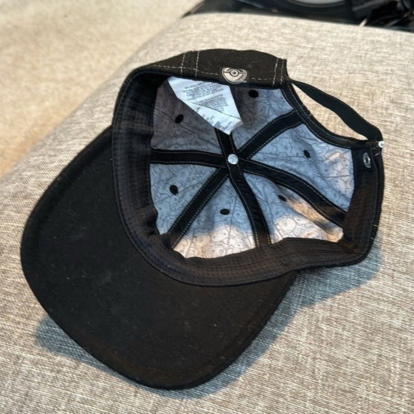 Pokemon Center 25th Anniversary Pikachu Celebrations Adjustable Adult Hat - Picture 4 of 7